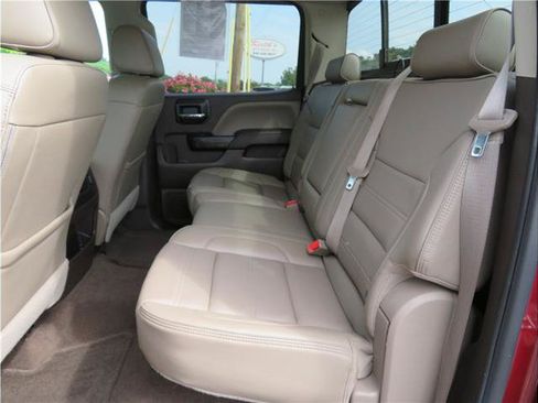 Used 2016 GMC Sierra 1500 Denali w/ Enhanced Driver Alert Package AWD/4WD image 7