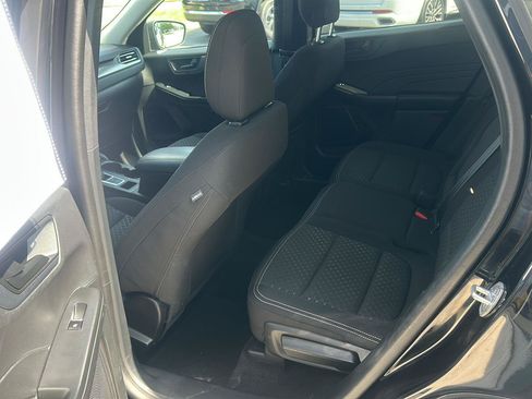 Used 2023 Ford Escape Active w/ Tech Pack #1 AWD/4WD image 17