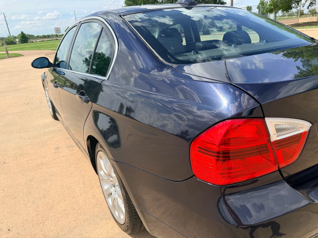 Used 2008 BMW 335xi Sedan AWD/4WD image 10