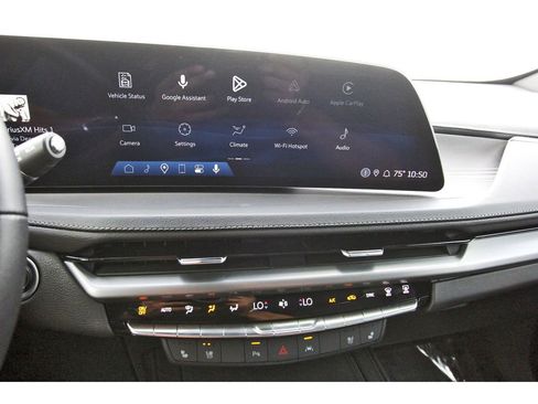 Used 2024 Cadillac XT4 Premium Luxury w/ Active Safety Package image 21