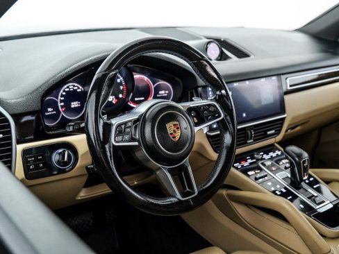 Used 2019 Porsche Cayenne AWD/4WD image 13