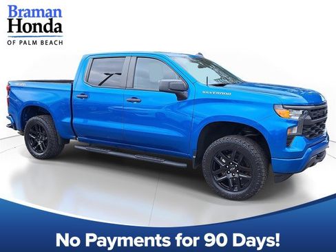 Used 2022 Chevrolet Silverado 1500 Custom image 1