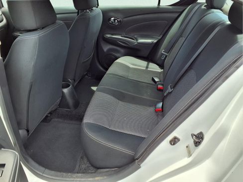 Used 2019 Nissan Versa SV FWD image 19