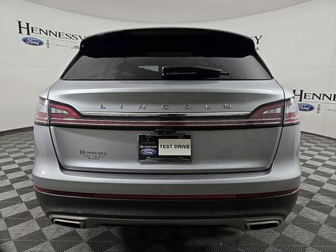 Certified 2022 Lincoln Nautilus Reserve w/ Luxury Package image 5