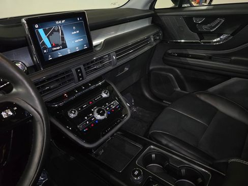 Used 2020 Lincoln Corsair FWD w/ Equipment Group 101A image 25