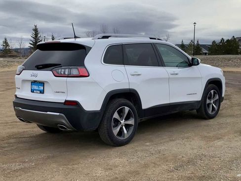 Used 2019 Jeep Cherokee Limited image 8