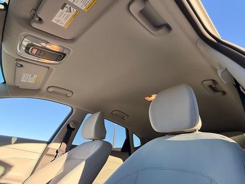 Used 2024 Hyundai Kona SEL FWD image 11