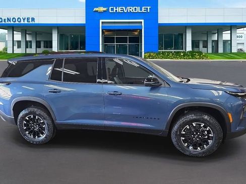 New 2026 Chevrolet Traverse Z71 w/ Driver Confidence Package image 4