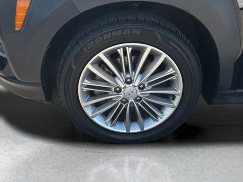 Used 2021 Hyundai Kona SEL Plus AWD/4WD image 27