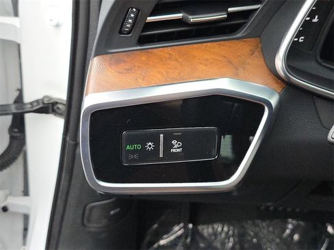 Used 2020 Audi A6 2.0T Premium Plus w/ Premium Plus Package image 32