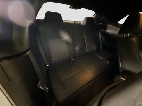 Used 2022 Dodge Challenger SXT RWD image 25