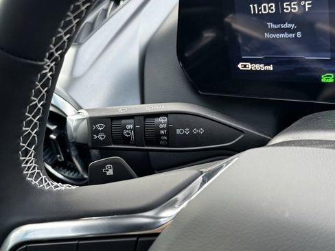 New 2026 Chevrolet Equinox EV LT image 26