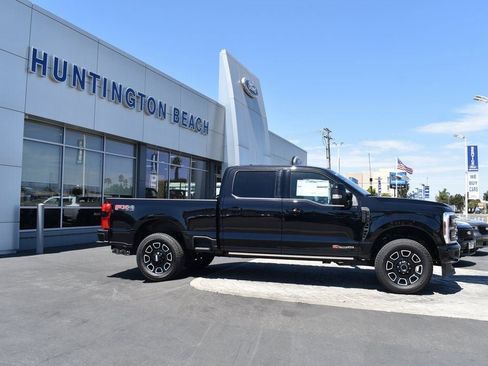 New 2025 Ford F250 Platinum image 3