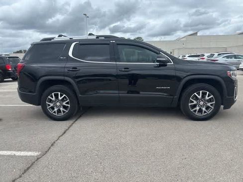 Used 2022 GMC Acadia SLT w/ Technology Package image 6