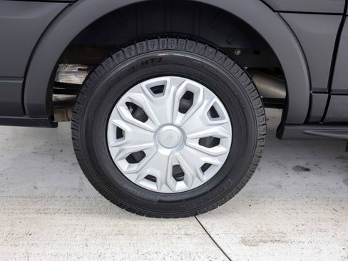 Used 2019 Ford Transit 150 XLT image 28