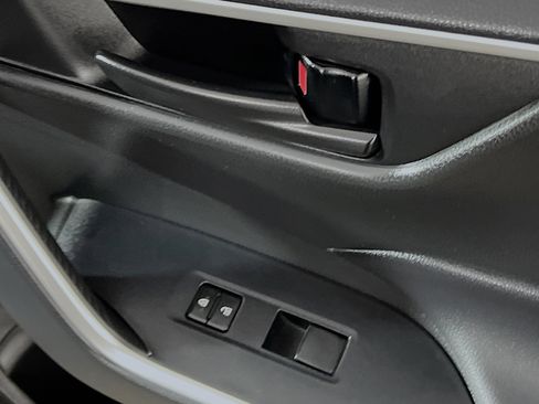 Used 2024 Toyota RAV4 LE image 32