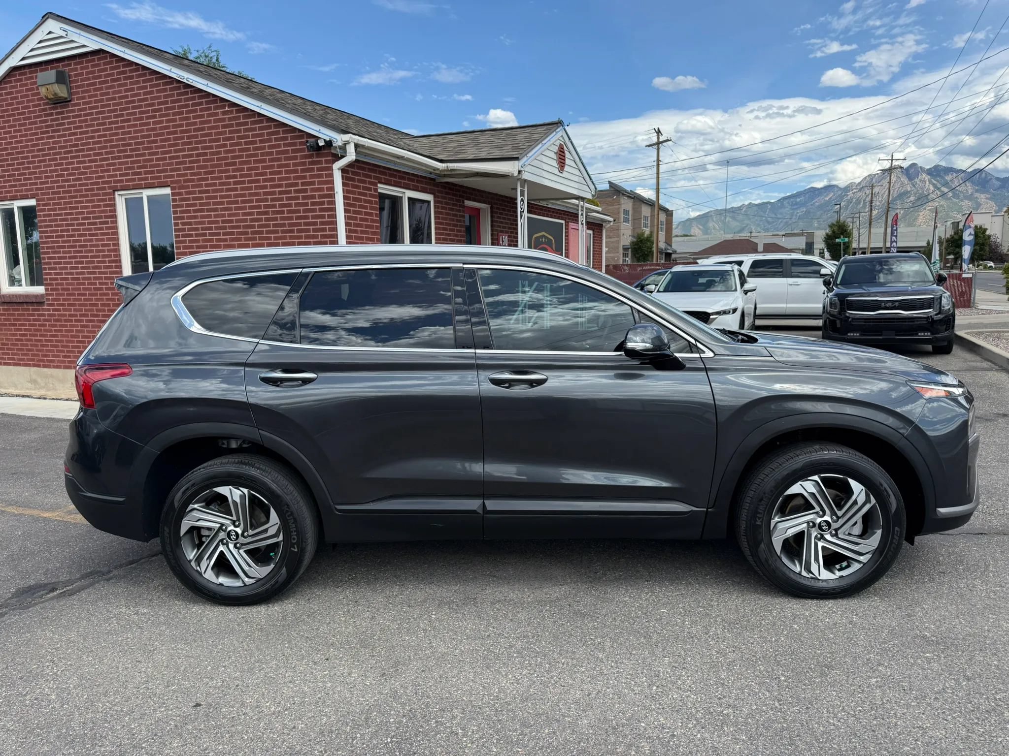 Used 2023 Hyundai Santa Fe SEL AWD/4WD image 4