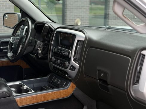Used 2014 GMC Sierra 1500 SLT w/ Suspension Package, Off-Road AWD/4WD image 9