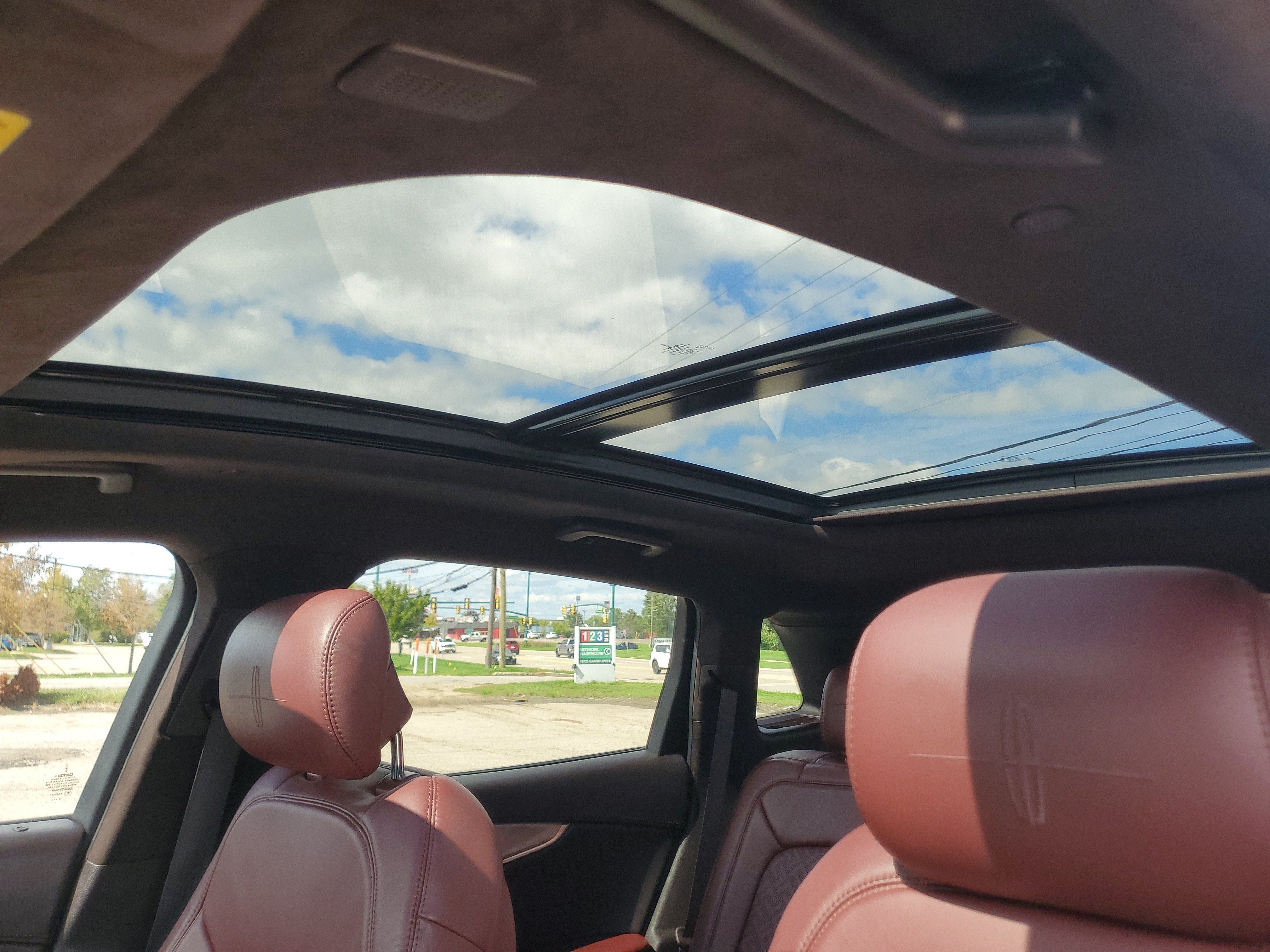 Used 2019 Lincoln Nautilus Black Label AWD/4WD image 11