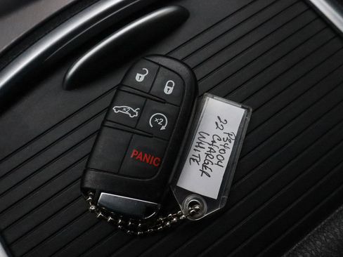 Used 2022 Dodge Charger SXT image 27