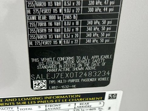 Used 2026 Land Rover Defender 110 S AWD/4WD image 34