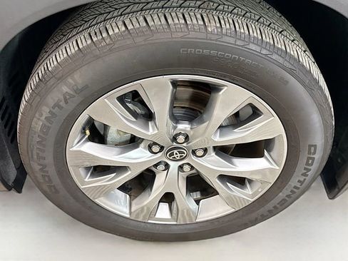 Used 2024 Toyota Grand Highlander FWD image 34