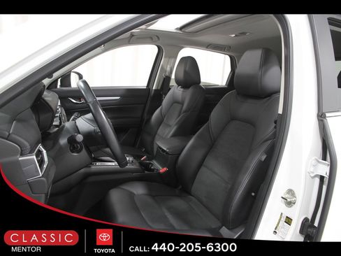 Used 2020 MAZDA CX-5 Touring image 5