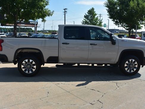 New 2026 Chevrolet Silverado 2500 Custom w/ Custom Value Package AWD/4WD image 4