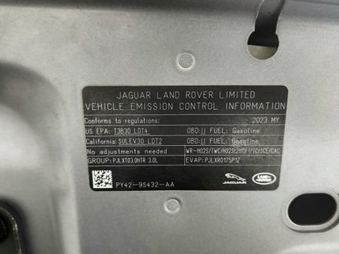 Used 2023 Land Rover Discovery S R-Dynamic AWD/4WD image 78