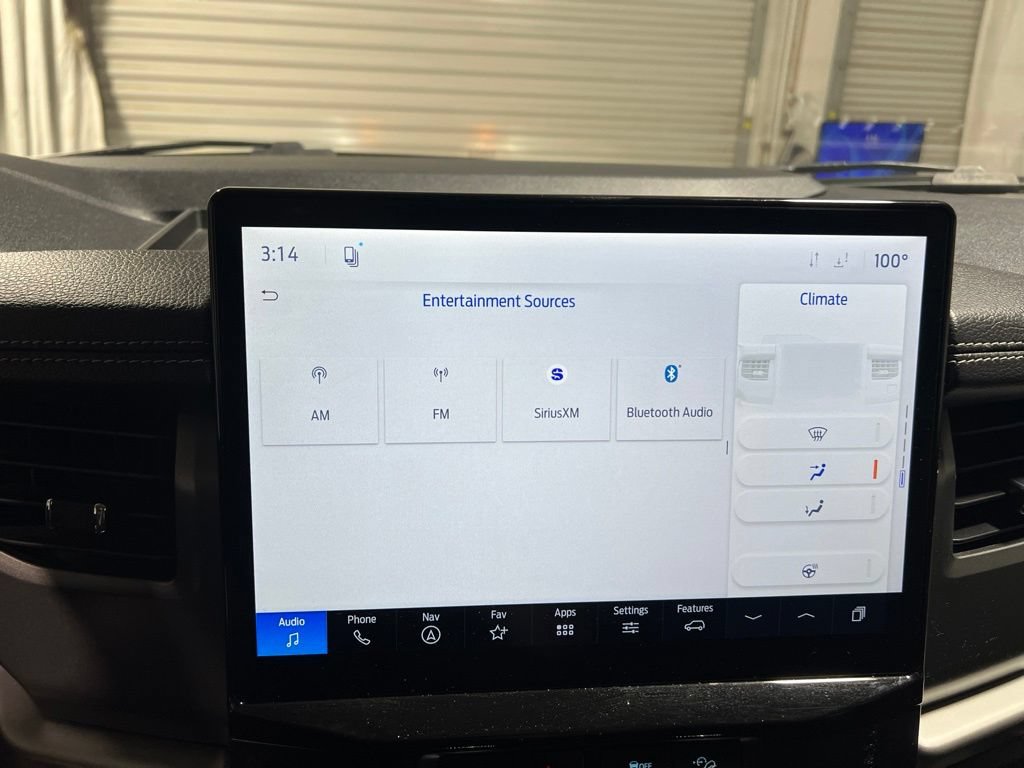 Used 2024 Ford Expedition XLT AWD/4WD image 37
