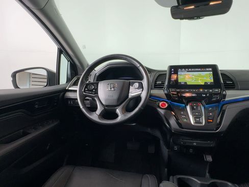Used 2024 Honda Odyssey Touring image 28