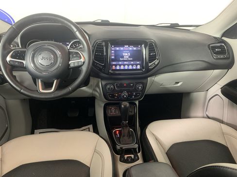 Used 2019 Jeep Compass Limited FWD image 34