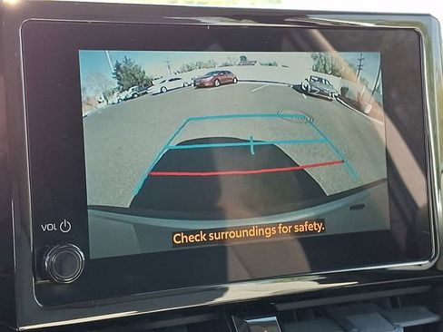 Certified 2024 Toyota Corolla Cross L image 21