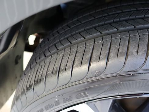 Used 2025 MAZDA CX-50 AWD 2.5 S w/ Premium Plus Pkg image 48