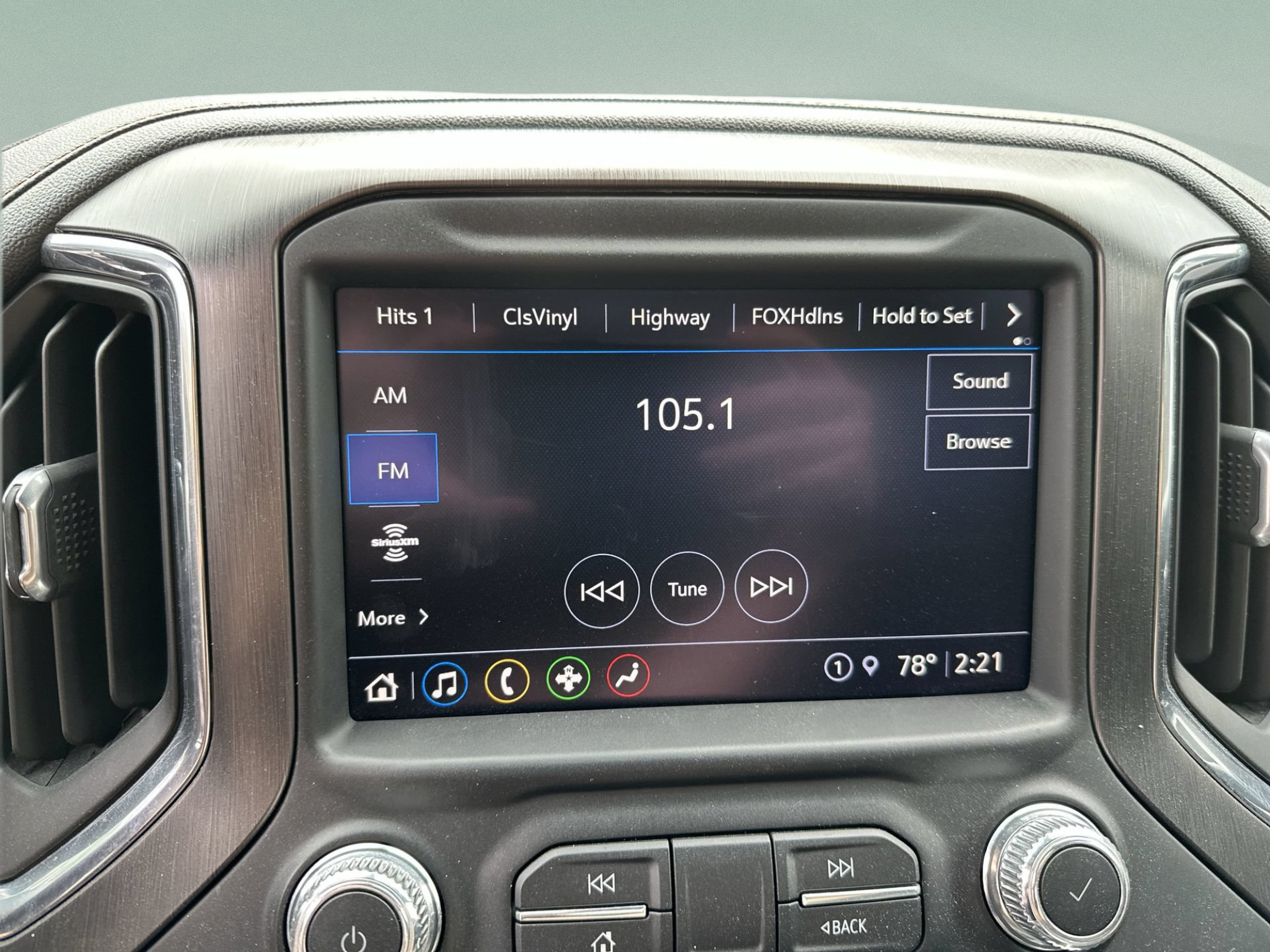 Used 2021 GMC Sierra 1500 AT4 AWD/4WD image 12