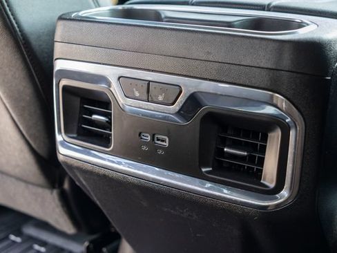Used 2024 GMC Sierra 2500 SLT w/ SLT Convenience Package AWD/4WD image 32