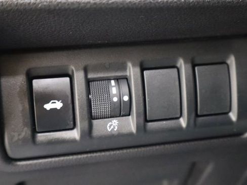 Used 2023 Subaru Legacy Limited image 19