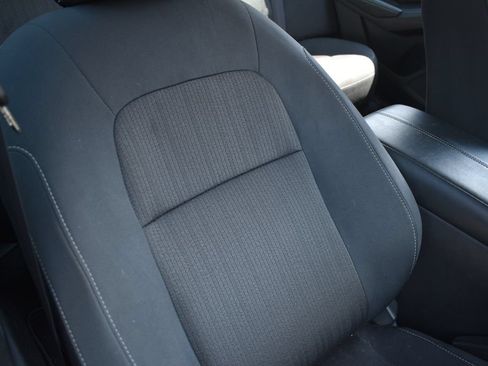Used 2025 Nissan Altima 2.5 SV FWD image 23