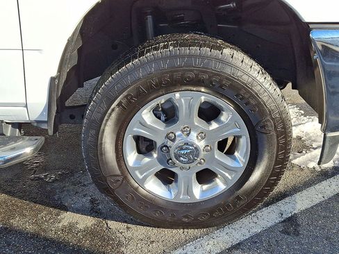 Used 2024 RAM 2500 Big Horn w/ Bed Utility Group image 18