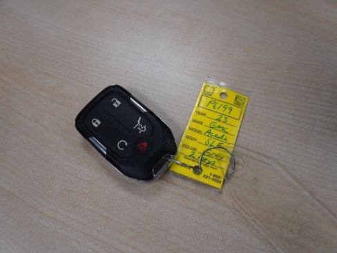 Used 2023 GMC Acadia SLE w/ Driver Convenience Package image 35