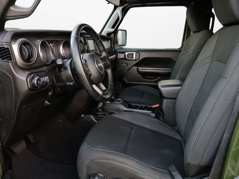 Used 2021 Jeep Wrangler Unlimited Sport AWD/4WD image 19