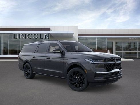 New 2026 Lincoln Navigator L Reserve w/ Jet Appearance Package image 7