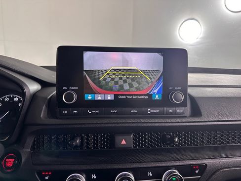 Used 2024 Honda CR-V EX image 44