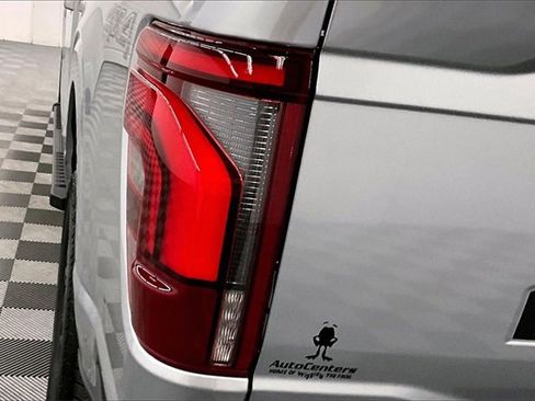 Used 2024 Ford F150 Lariat image 32