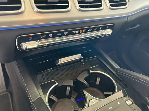 Used 2024 Mercedes-Benz GLE 450e 4MATIC image 46