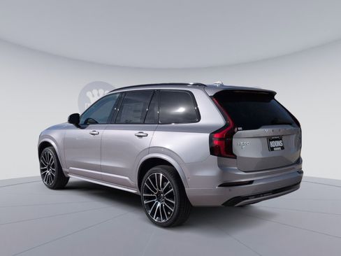 New 2026 Volvo XC90 B6 Ultra image 4