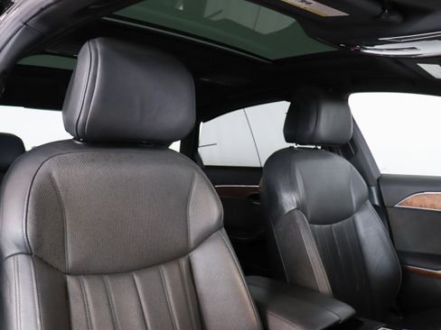 Used 2020 Audi A8 L 4.0T w/ Sport Plus Package image 13