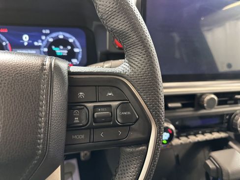 Used 2024 Toyota Tacoma image 28