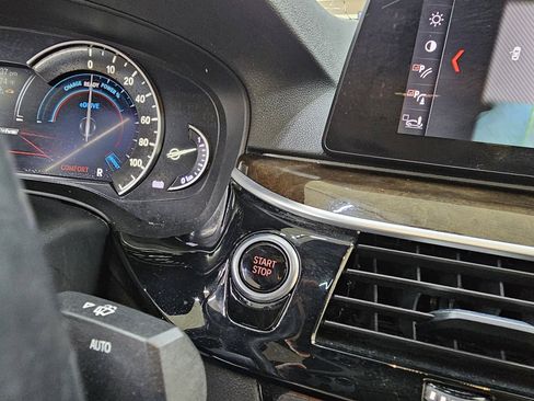 Used 2018 BMW 530e image 36