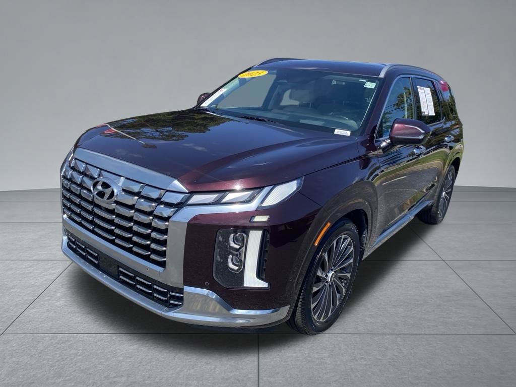 Used 2023 Hyundai Palisade Calligraphy AWD/4WD image 2
